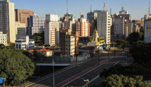 Ruas de São Paulo vazias pela quarentena da pandemia de covid-19