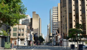 Ruas de Campinas, São Paulo, vazias
