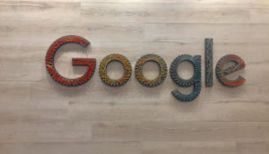 Logo do Google em uma das sedes nos EUA
