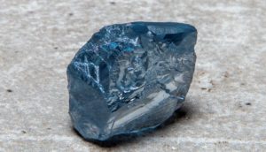 Diamante azul