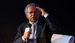 Paulo Guedes em palestra