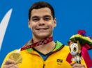 Gabriel Bandeira, medalhista de ouro do Brasil nos Jogos Paralímpicos de Tóquio, sorrindo