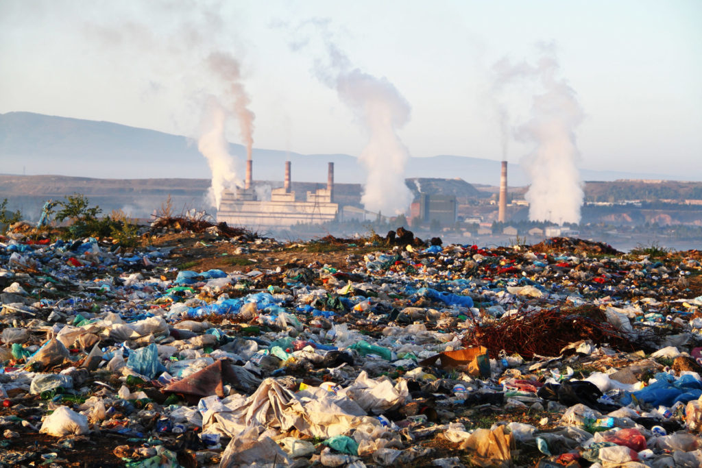 Aterros sanitários são uma das principais fontes de emissão do gás metano | Foto: Getty Images