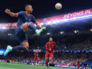 Imagem de jogo FIFA 22, do atleta Mbappé dominando a bola