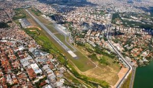 Foto aérea do Aeroporto da Pampulha, em Belo Horizonte, Minas Gerais, que será concedido à CCR