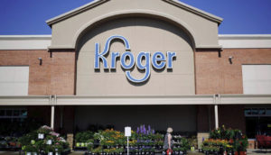 Fachada da Kroger, rede de supermercados que eliminou licença remunerada de funcionários não vacinados