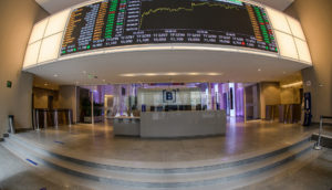 Fachada da B3, a bolsa de valores brasileira, onde estão listadas diversas empresas