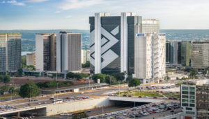 Aérea do Setor Bancário Sul, em Brasília, com destaque para o prédio do Banco do Brasil, dono da BB Seguridade