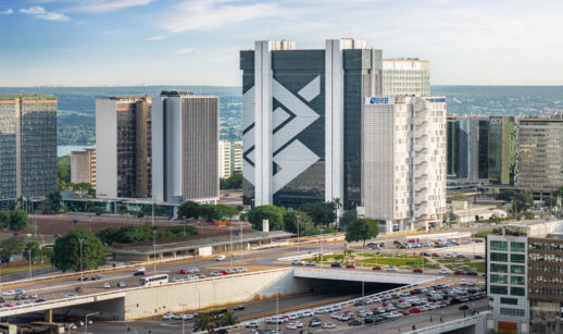 Aérea do Setor Bancário Sul, em Brasília, com destaque para o prédio do Banco do Brasil, dono da BB Seguridade