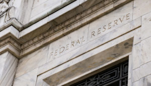 Fachada do prédio do Federal Reserve, o Fed, em Nova York, Estados Unidos