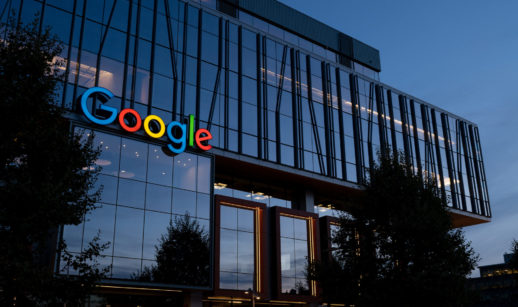Fachada de prédio-sede do Google, líder do ranking de marcas mais influentes do Brasil, em San Francisco, nos Estados Unidos