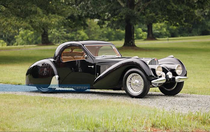 Bugatti Type 57 Atalante Coupe, de 1937, segundo carro mais caro leiloado em Monterey | Foto: Gooding & Company