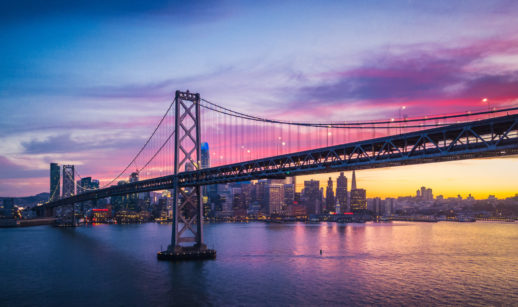 Ponte de São Francisco, na Califórnia, EUA, onde estão empresas que fazem parte da carteira global de diversificação internacional do Safra